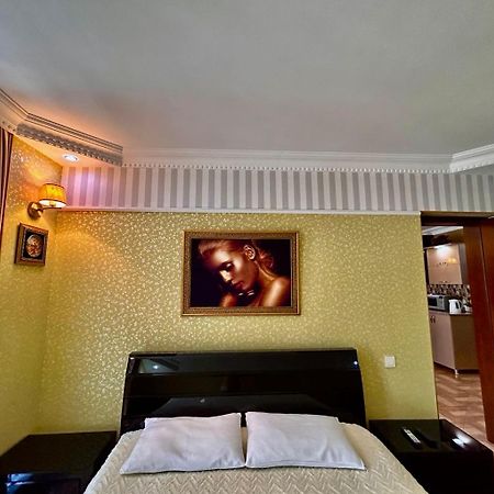 Apartment Orbi Sea Tower David Batumi Exterior photo