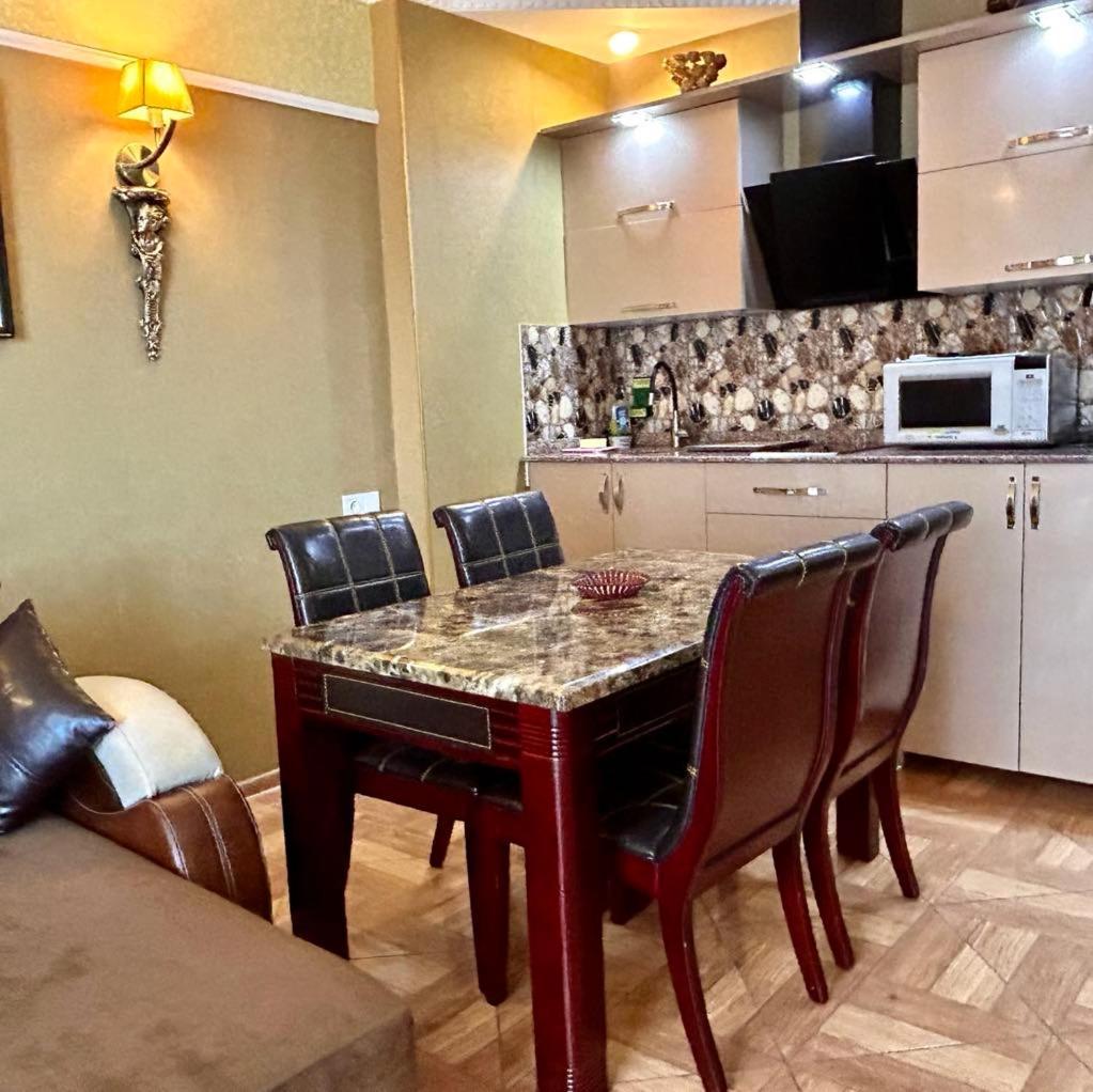 Apartment Orbi Sea Tower David Batumi Exterior photo
