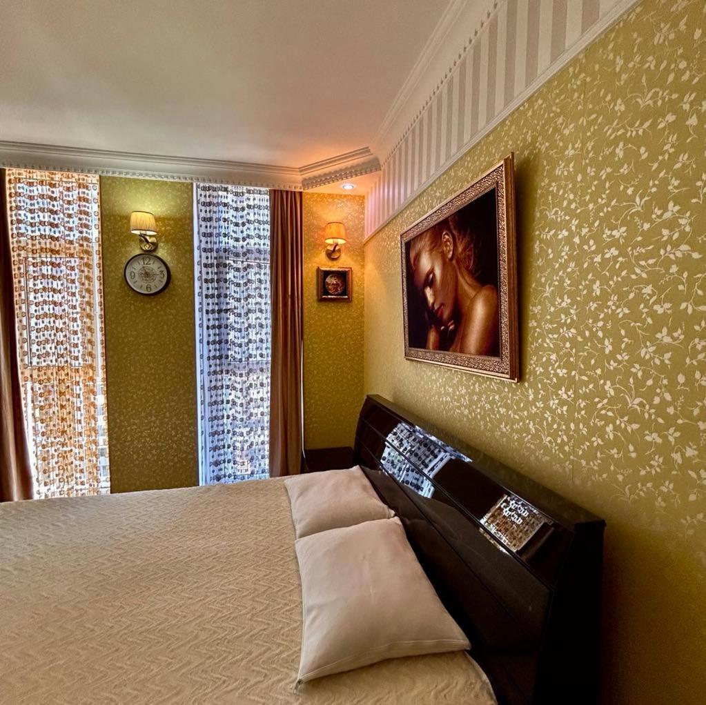 Apartment Orbi Sea Tower David Batumi Exterior photo